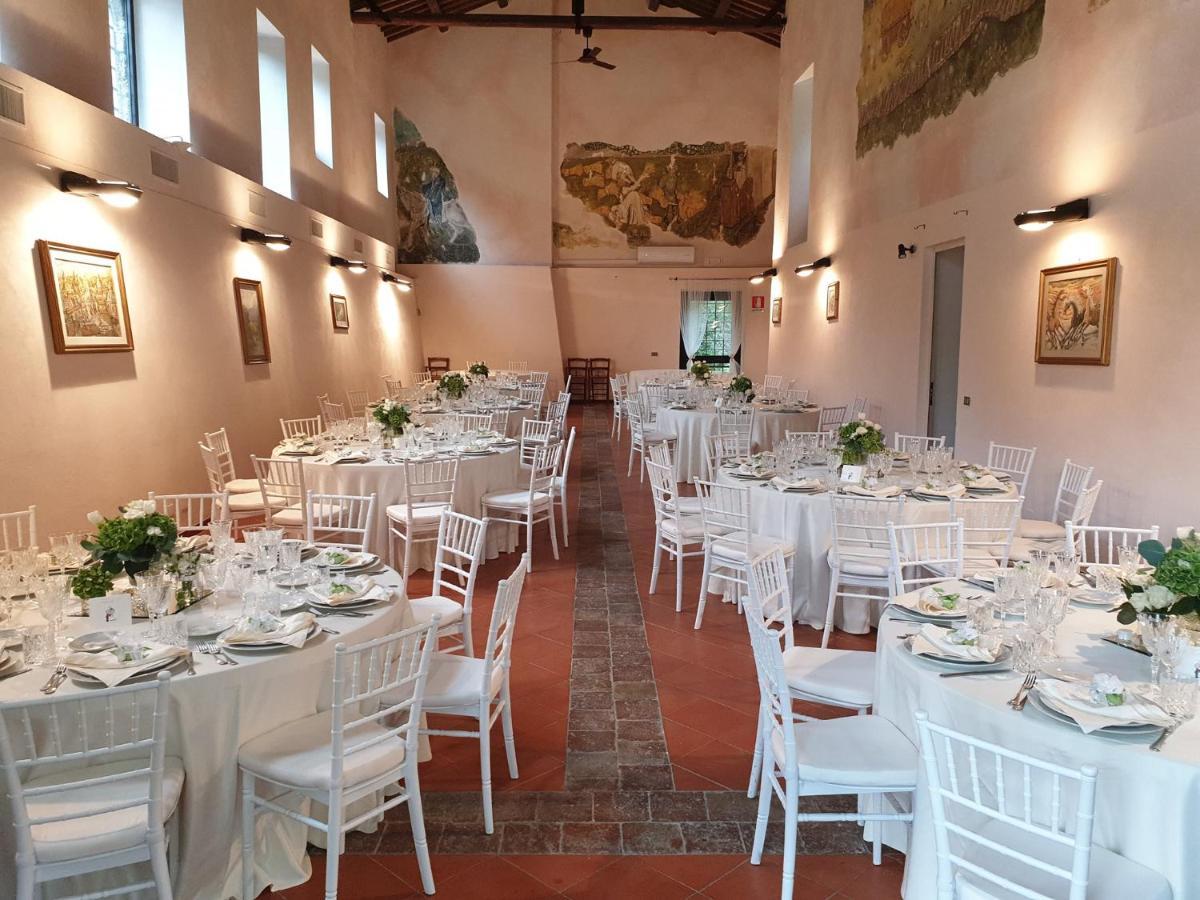 ホテル Abbazia Ss. Quirico E Giulitta Micigliano エクステリア 写真
